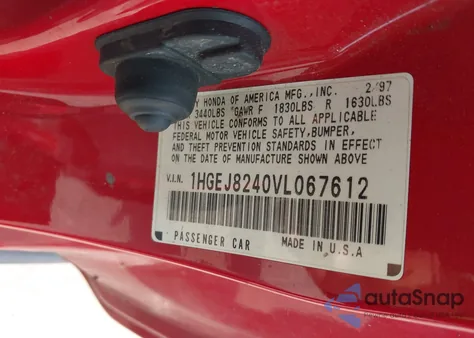 1997 Honda Civic Ex z USA, uszkodzony, nr VIN 1HGEJ8240VL067612